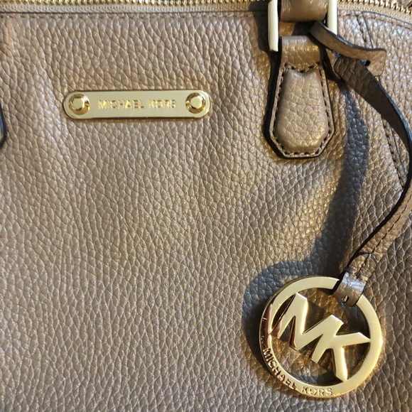 Michael Kors Purse - Picture 2 of 6